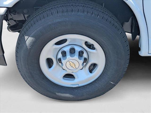 new 2025 Chevrolet Express 2500 car, priced at $50,818