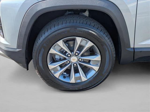 new 2026 Chevrolet Equinox car, priced at $30,401