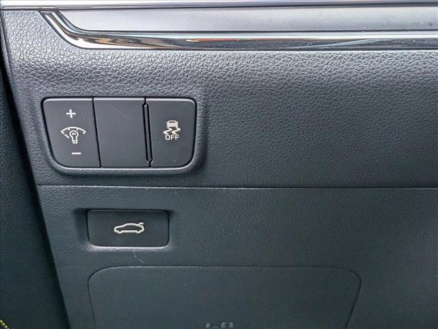 used 2025 Kia K5 car, priced at $31,599