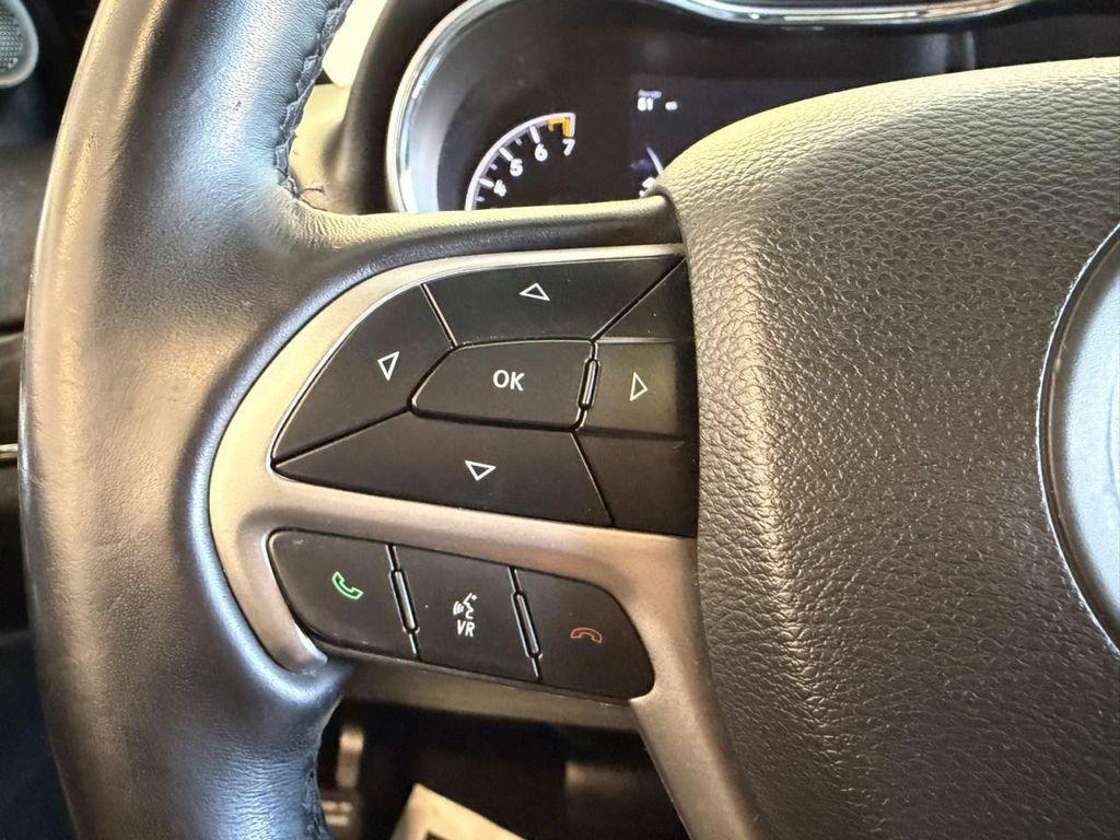 used 2020 Jeep Grand Cherokee car, priced at $19,890