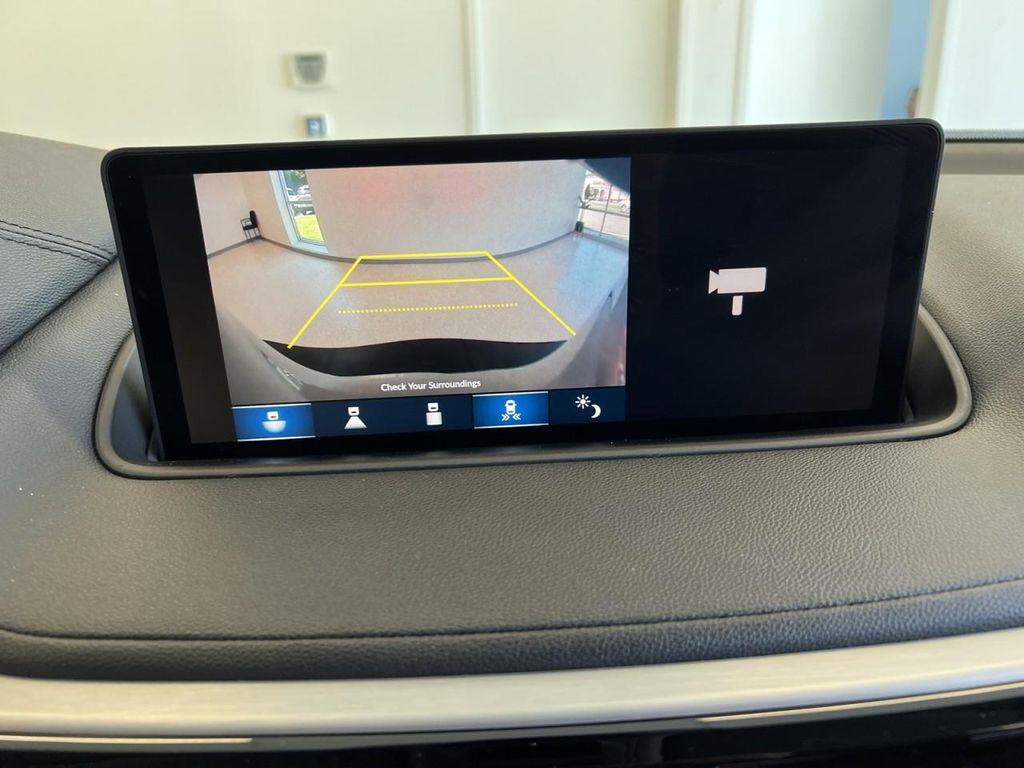 used 2023 Acura MDX car, priced at $33,285