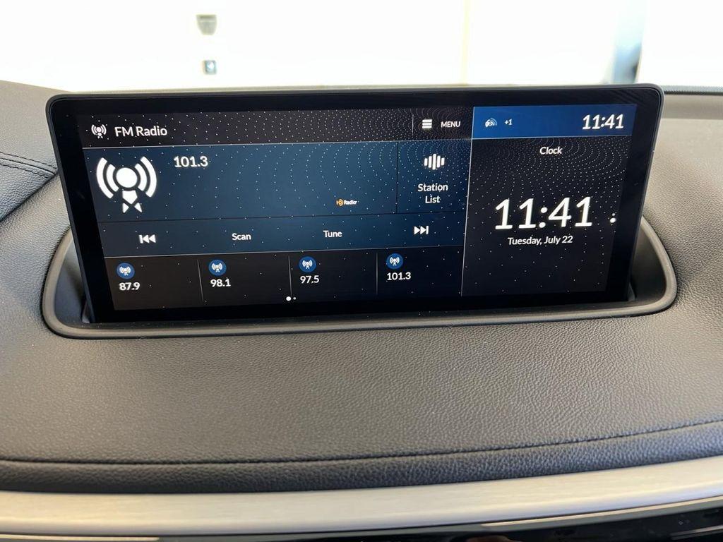 used 2023 Acura MDX car, priced at $33,285