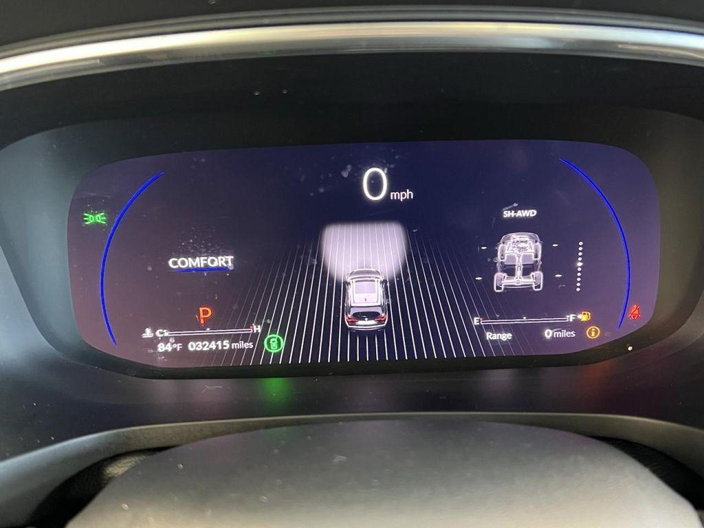 used 2023 Acura MDX car, priced at $33,285