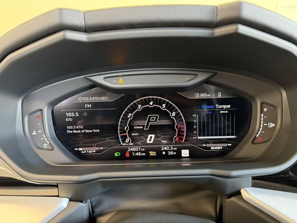 used 2022 Lamborghini Urus car, priced at $201,890