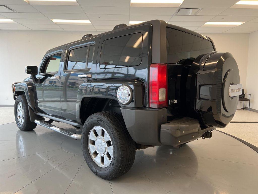 used 2007 Hummer H3 car, priced at $10,995