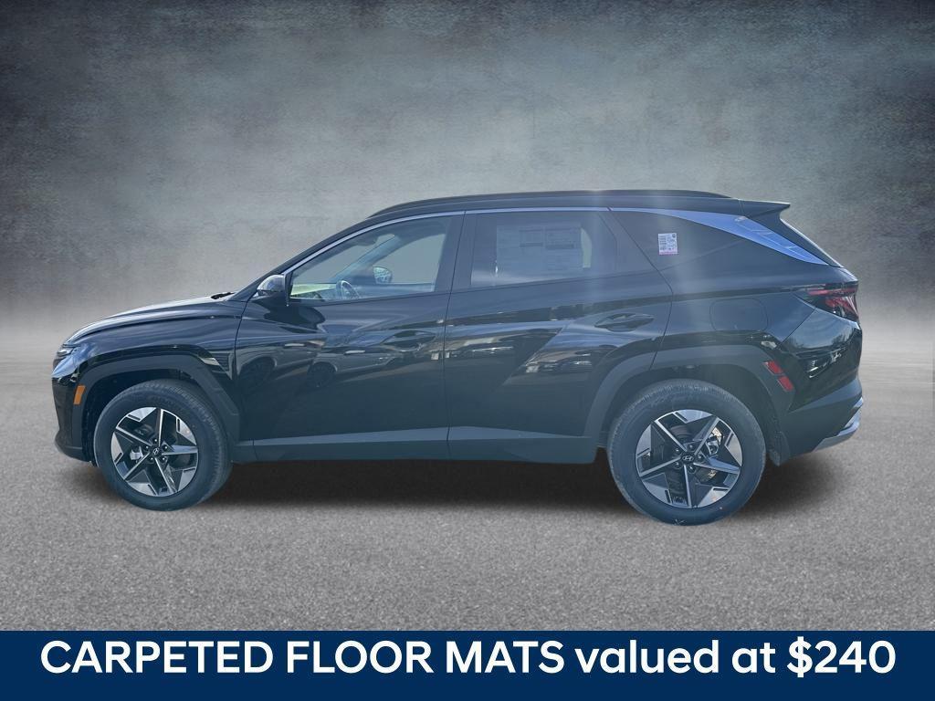 new 2026 Hyundai TUCSON Hybrid car, priced at $34,404