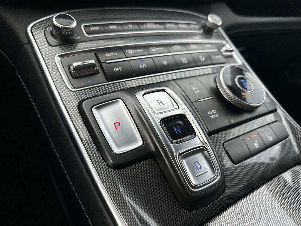 used 2023 Hyundai Santa Fe car, priced at $22,175