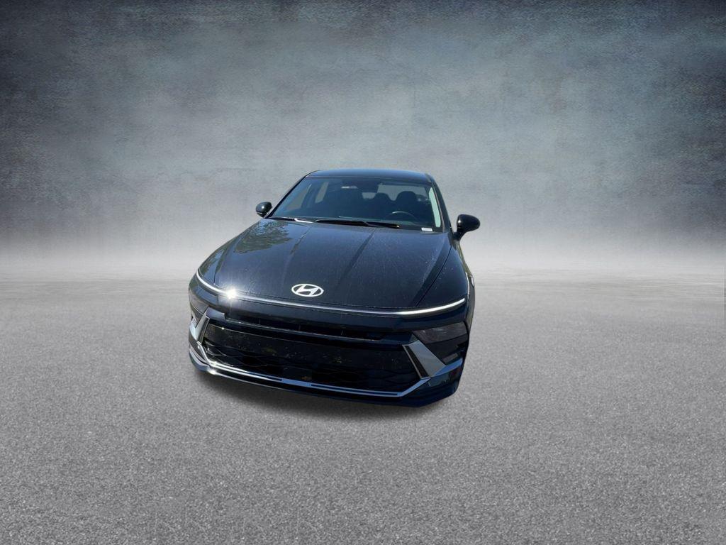 used 2025 Hyundai Sonata car, priced at $26,300