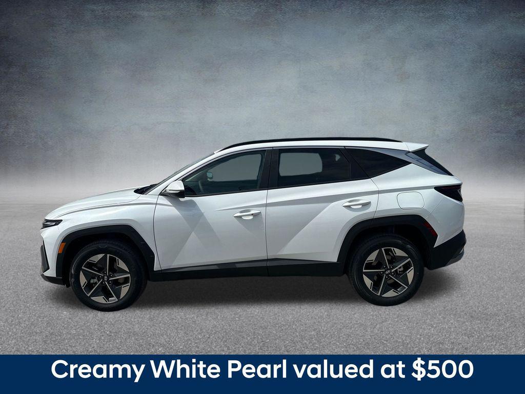 new 2026 Hyundai TUCSON Hybrid car, priced at $33,924