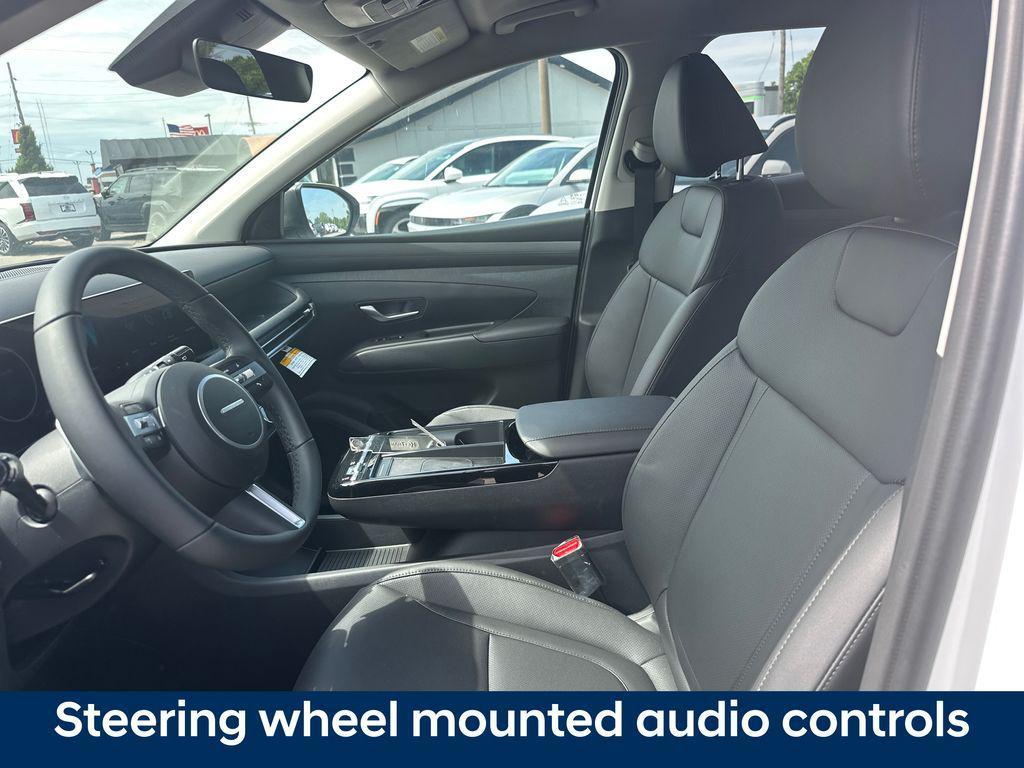 new 2026 Hyundai TUCSON Hybrid car, priced at $33,924