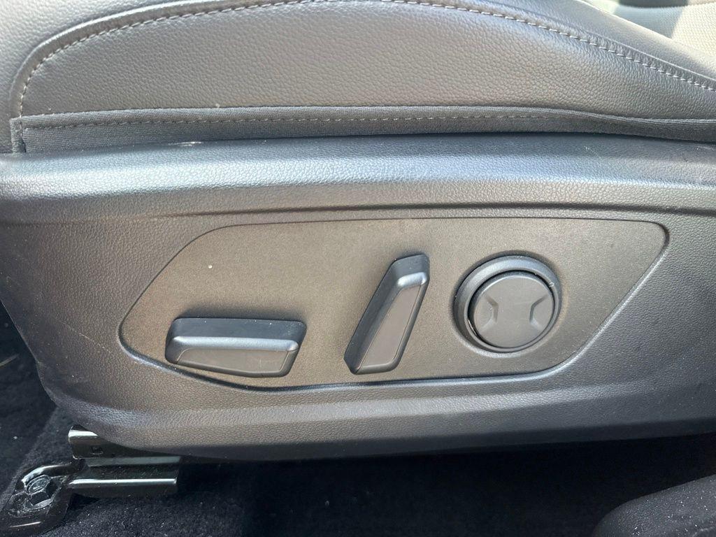 new 2025 Hyundai SANTA CRUZ car, priced at $36,501