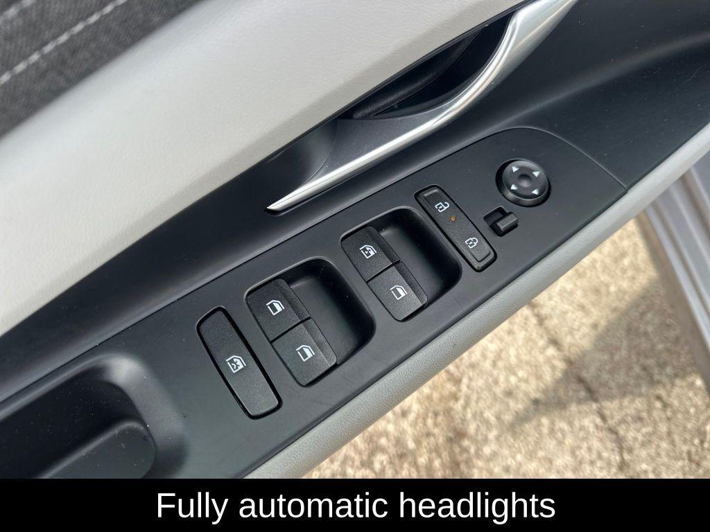 used 2025 Hyundai Elantra car, priced at $23,995