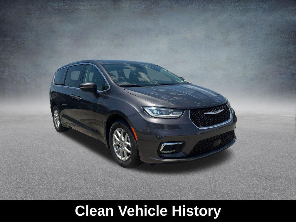 used 2023 Chrysler Pacifica car, priced at $23,388