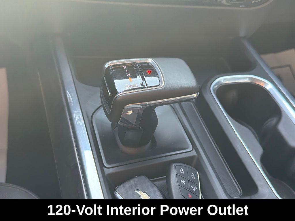 used 2024 Chevrolet Silverado 1500 car, priced at $41,605