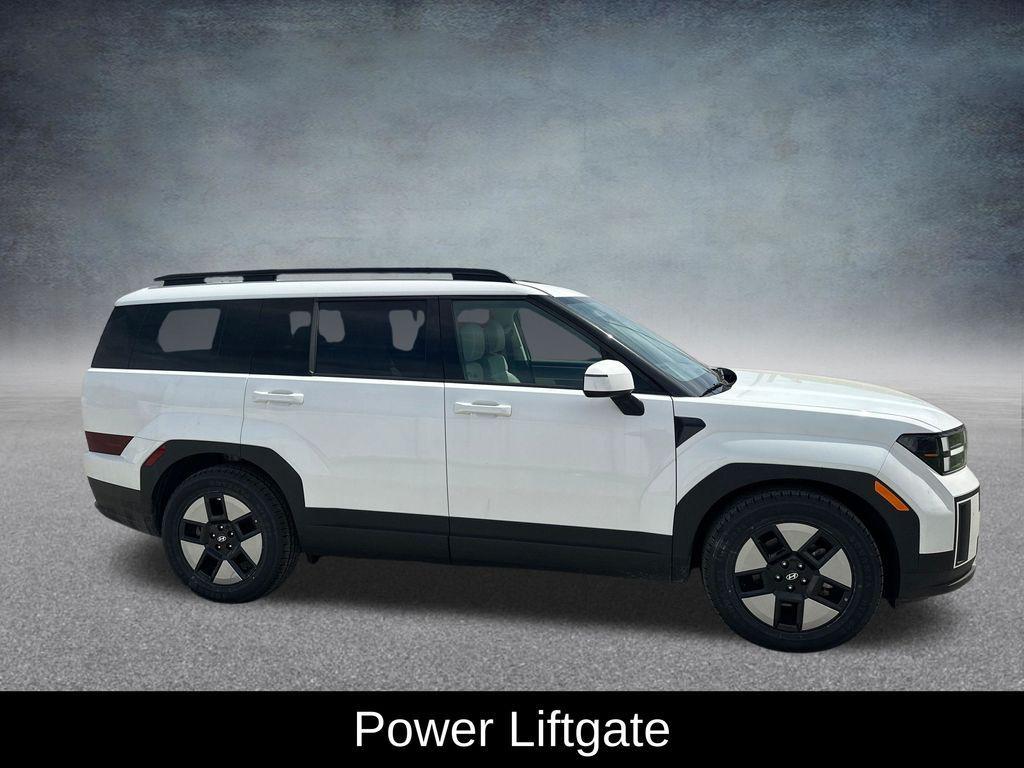 used 2025 Hyundai Santa Fe car, priced at $30,375