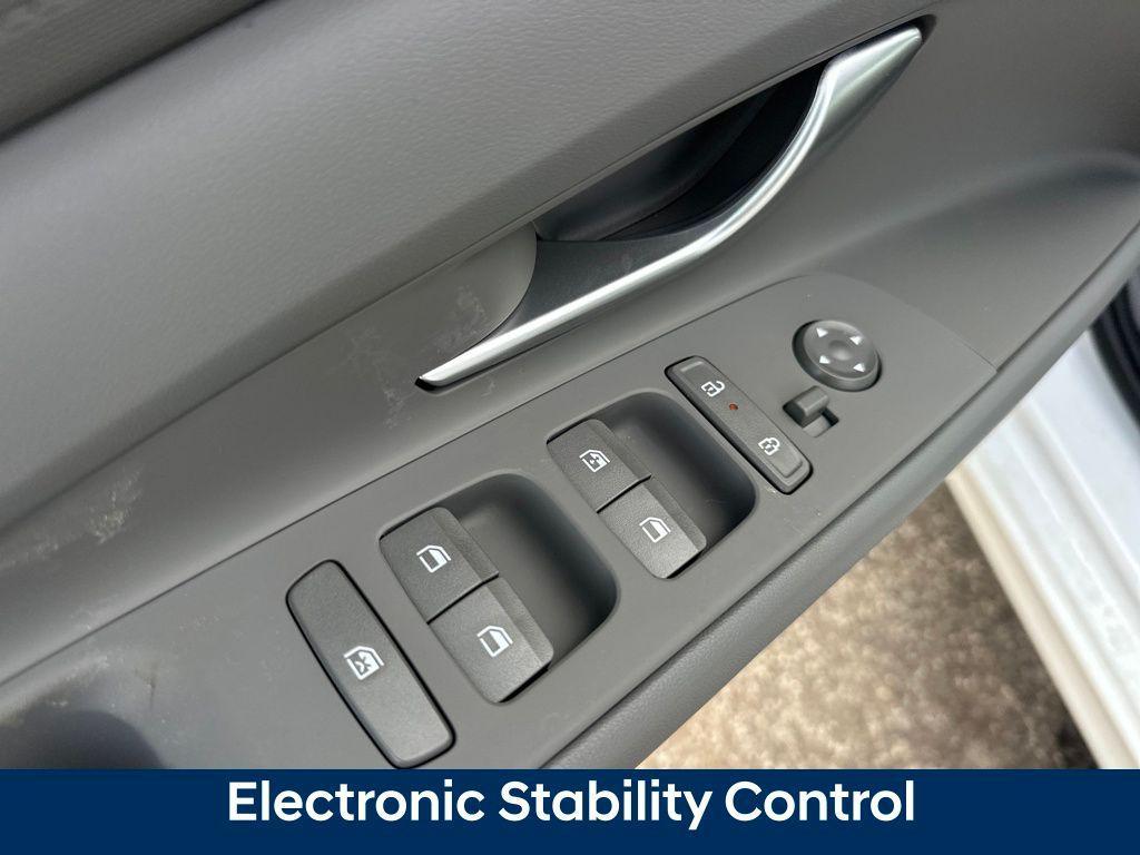 new 2026 Hyundai ELANTRA HEV car, priced at $27,775