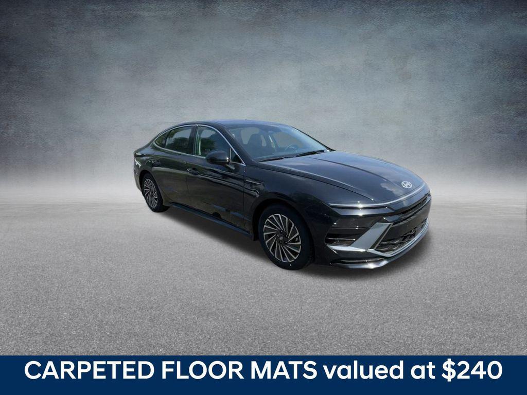 new 2025 Hyundai Sonata Hybrid car, priced at $28,773