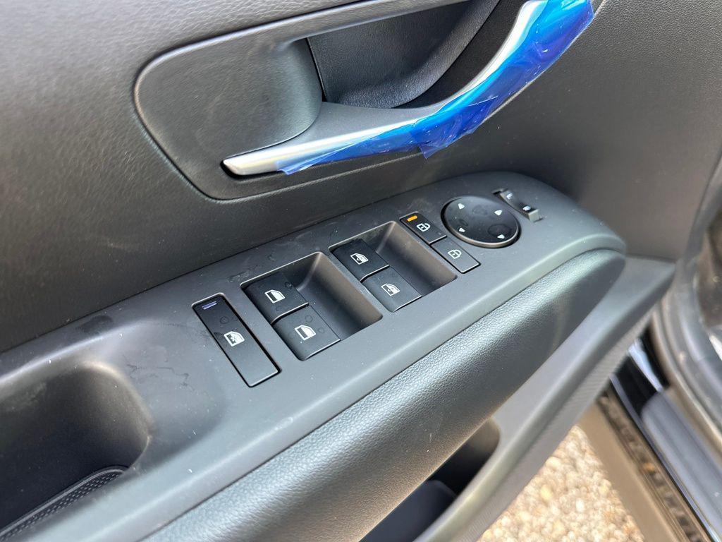 new 2026 Hyundai TUCSON Hybrid car, priced at $32,838