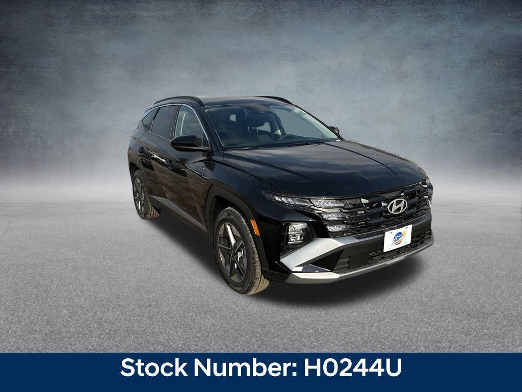new 2026 Hyundai TUCSON Hybrid car, priced at $32,838