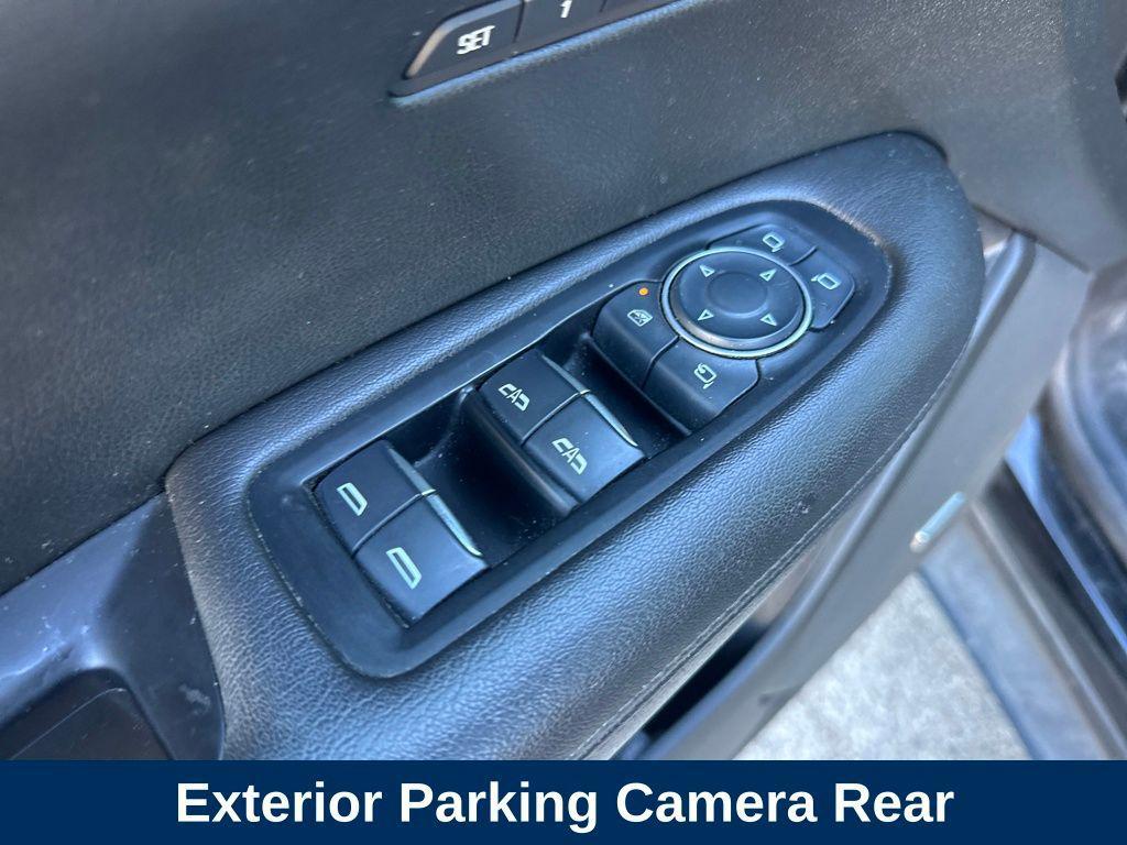 used 2017 Cadillac XT5 car, priced at $15,245