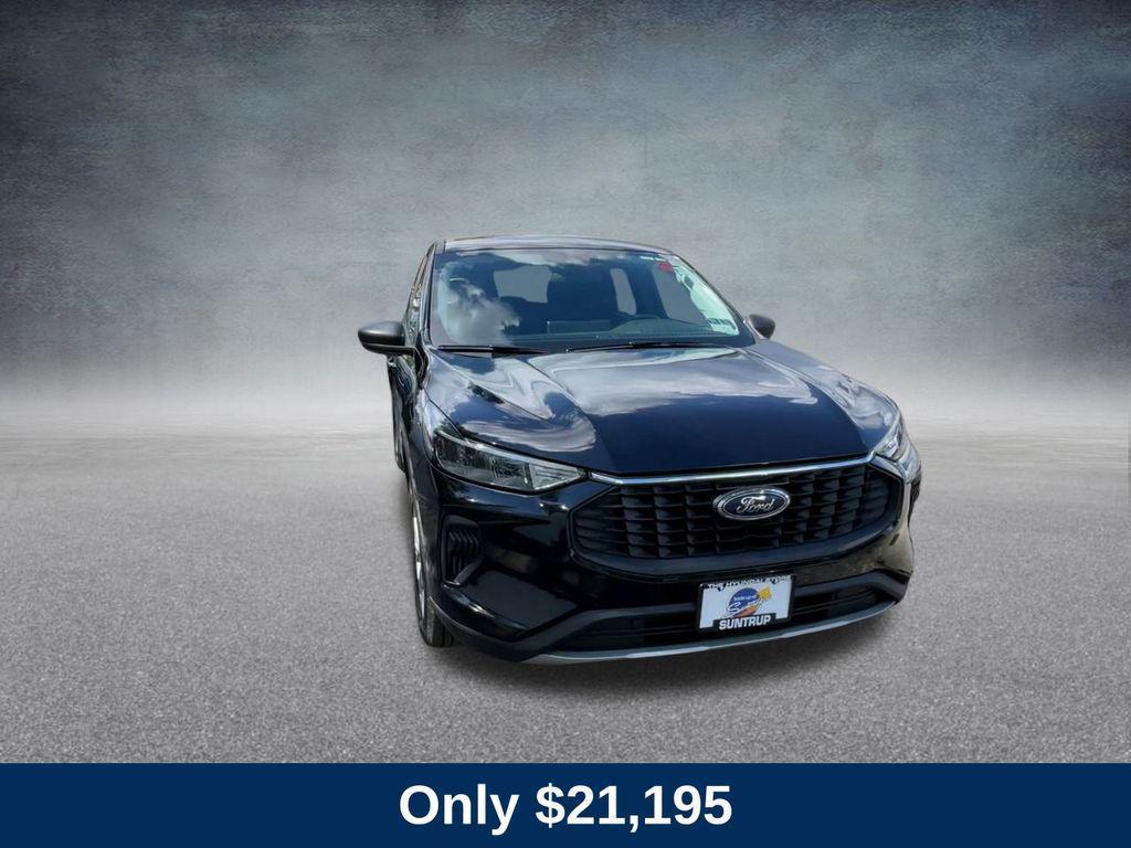 used 2024 Ford Escape car, priced at $21,195