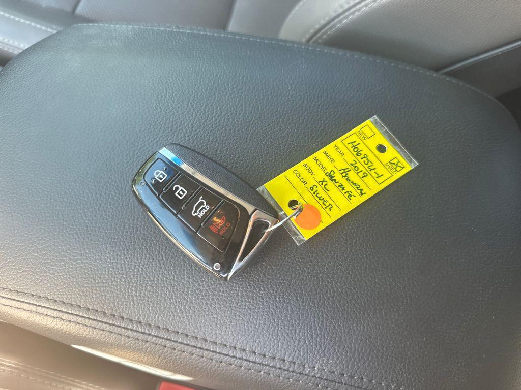 used 2019 Hyundai Santa Fe XL car, priced at $14,578
