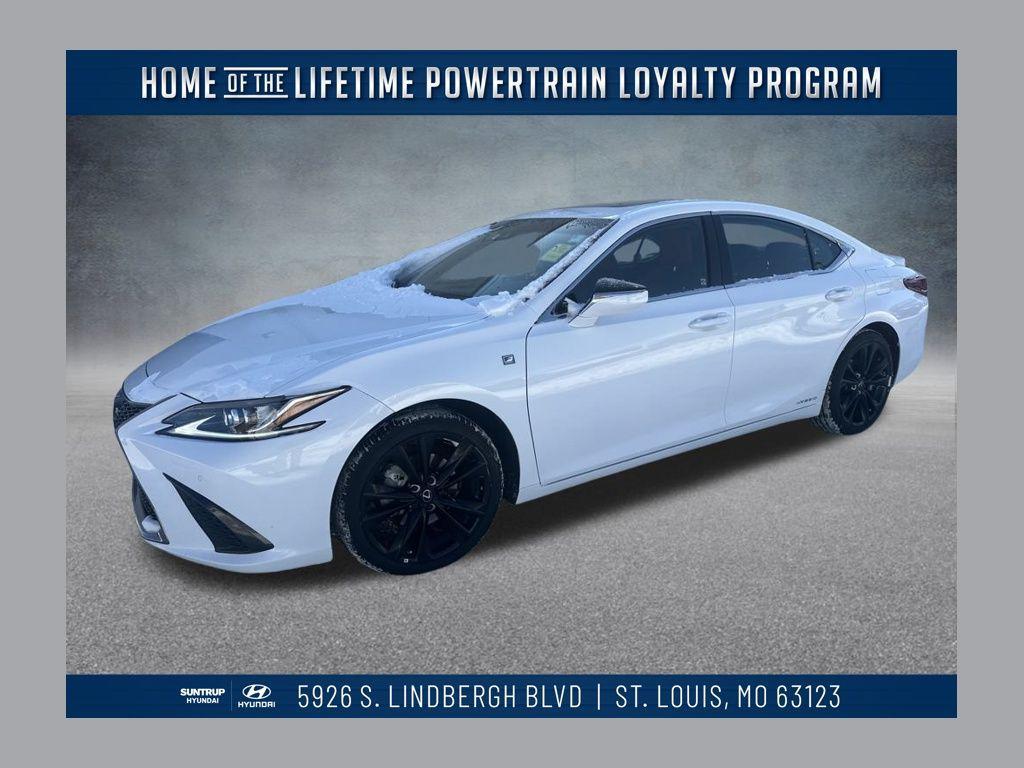 used 2022 Lexus ES 300h car, priced at $32,185