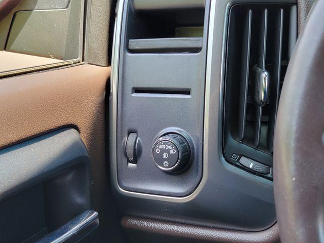 used 2014 Chevrolet Silverado 1500 car, priced at $22,104