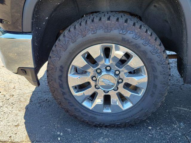 used 2022 Chevrolet Silverado 2500 car, priced at $43,898