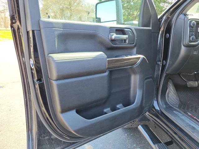 used 2022 Chevrolet Silverado 2500 car, priced at $43,898