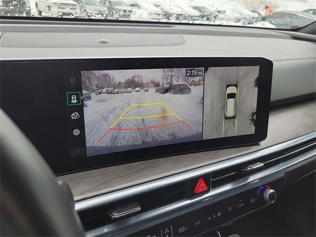 used 2024 Kia Sorento car, priced at $33,863