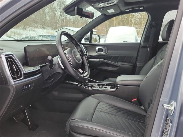 used 2024 Kia Sorento car, priced at $33,863