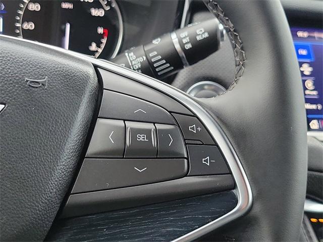 used 2025 Cadillac XT5 car, priced at $45,898