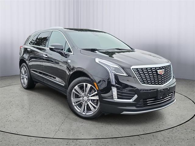 used 2025 Cadillac XT5 car, priced at $45,898