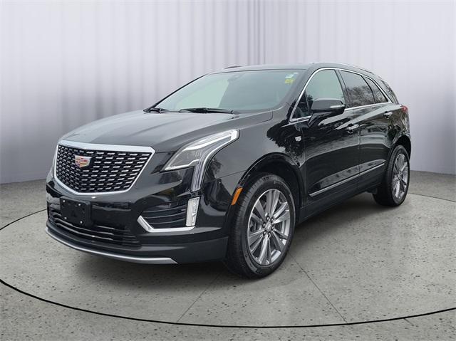 used 2025 Cadillac XT5 car, priced at $45,898