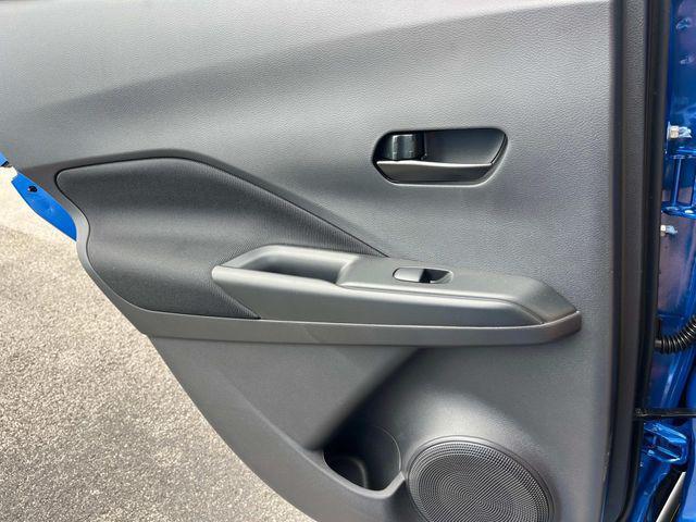 new 2025 Nissan Kicks car, priced at $21,579