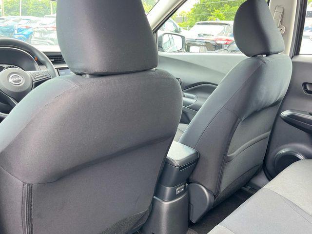 new 2025 Nissan Kicks car, priced at $21,978