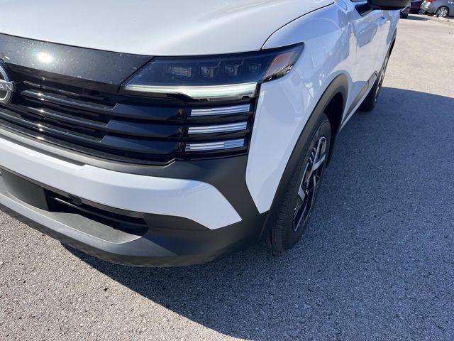 new 2026 Nissan Kicks car, priced at $25,334