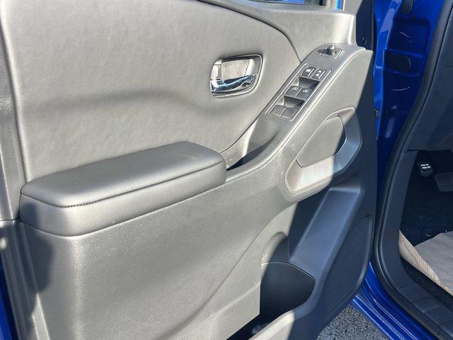 new 2026 Nissan Frontier car, priced at $40,101