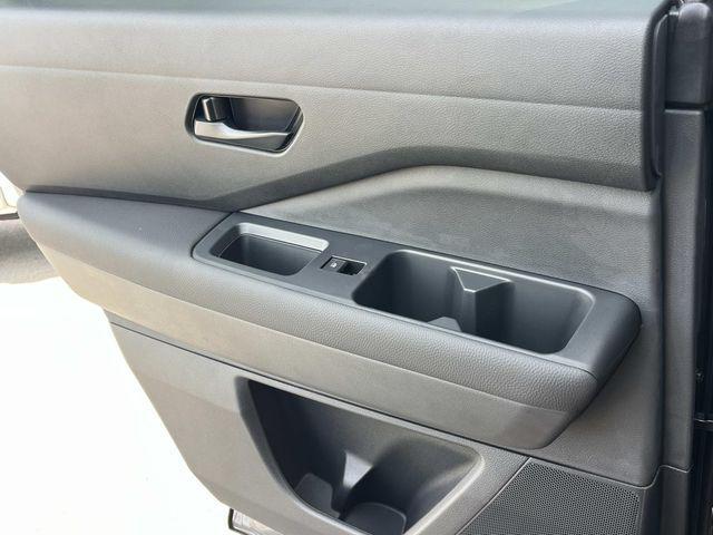 new 2026 Nissan Pathfinder car, priced at $41,043