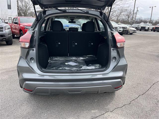 new 2025 Nissan Kicks car, priced at $21,750