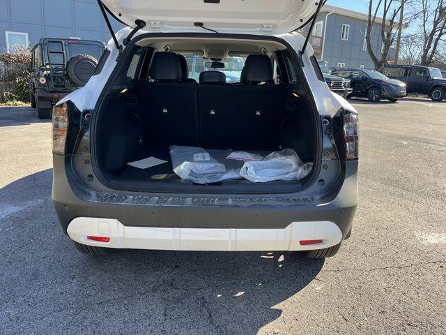 new 2026 Nissan Kicks car, priced at $27,424