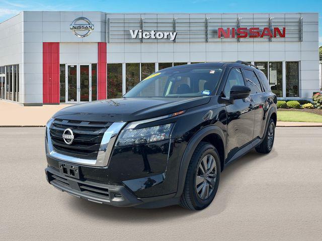 used 2024 Nissan Pathfinder car, priced at $28,070