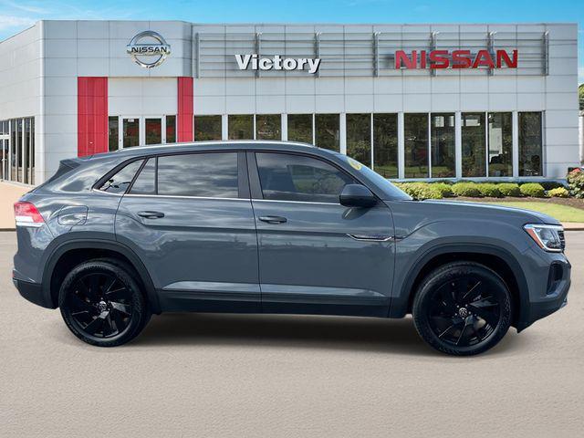 used 2025 Volkswagen Atlas Cross Sport car, priced at $33,549