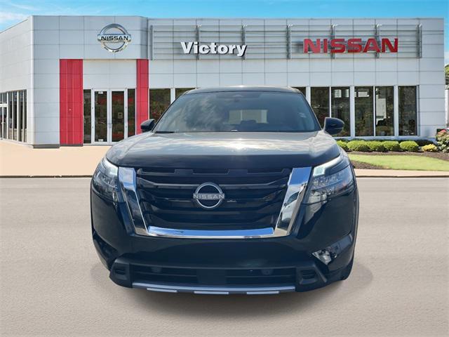 new 2025 Nissan Pathfinder car, priced at $38,288