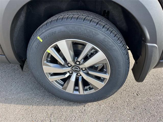 new 2025 Nissan Pathfinder car, priced at $38,288