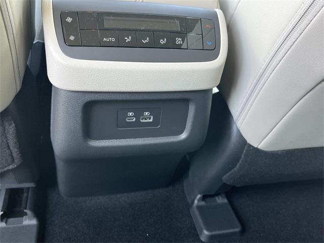 new 2025 Nissan Pathfinder car, priced at $38,288