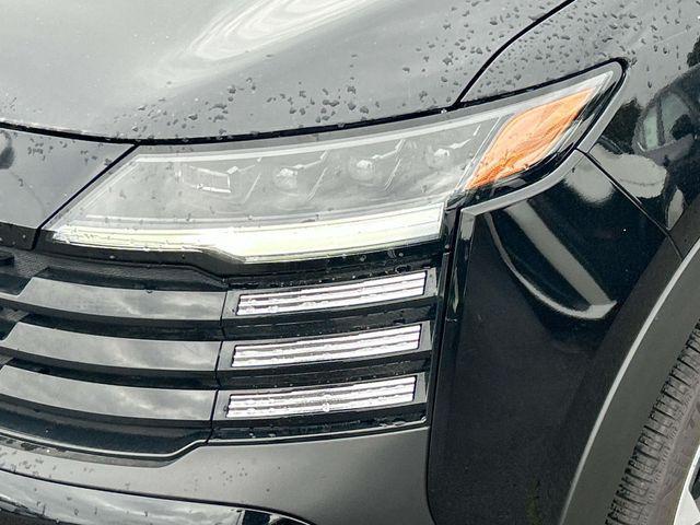 new 2025 Nissan Kicks car, priced at $25,026