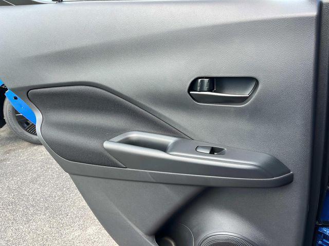 new 2025 Nissan Kicks car, priced at $21,489