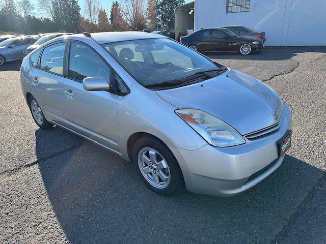 used 2004 Toyota Prius car, priced at $4,995